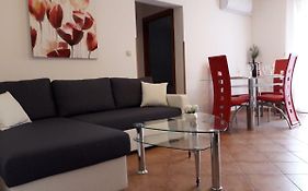 Apartman Lean