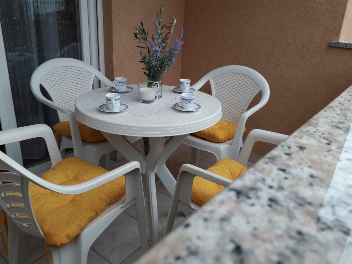 Apartman Lean Pula Zewnętrze zdjęcie